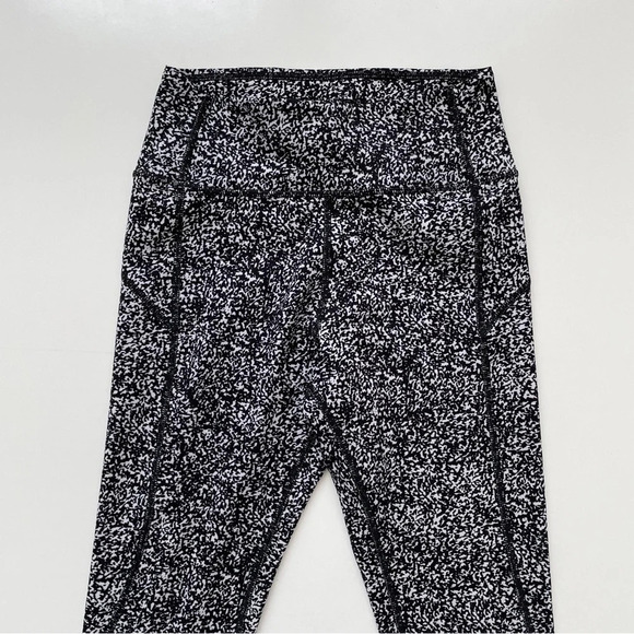 Lululemon In Movement Tight *Everlux in Diffuse Starlight Black Size 2 - Picture 5 of 14
